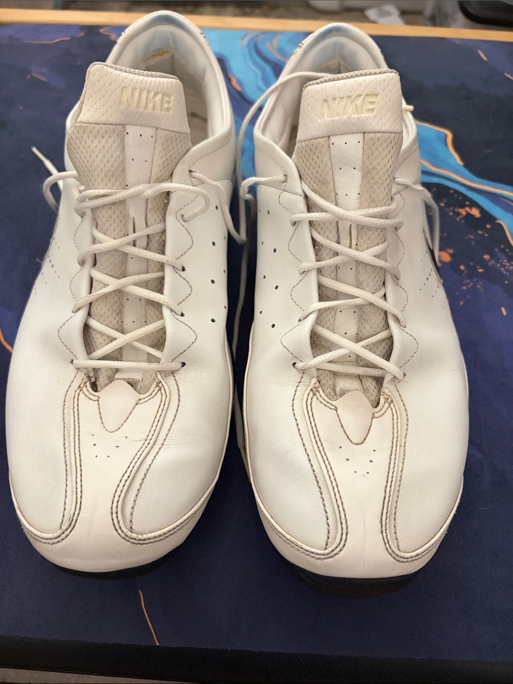 Nike Men’s White Leather Athletic Sneakers